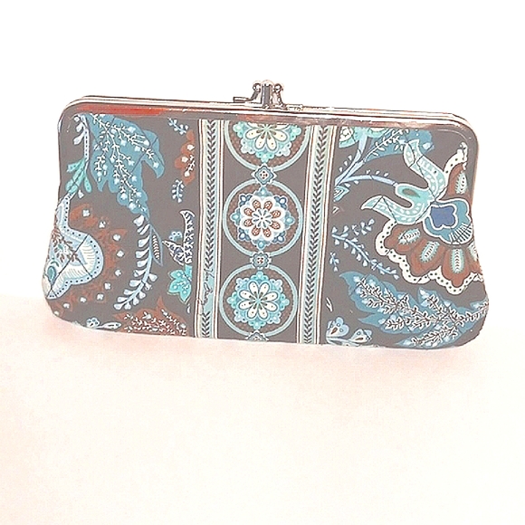 Vera Bradley Handbags - Vera Bradley wallet